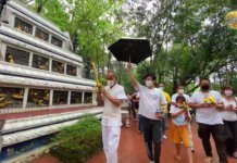 เจริญพระพุทธมนต์ และเวียนเทียน เนื่องในวันมาฆบูชา