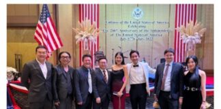 ถามมา ตอบไป : ทำไมพวกธนาธรปิยะบุตรถึงกล้าต่อกรกับสถาบัน และพวกเขายังอยู่ดีมีสุข